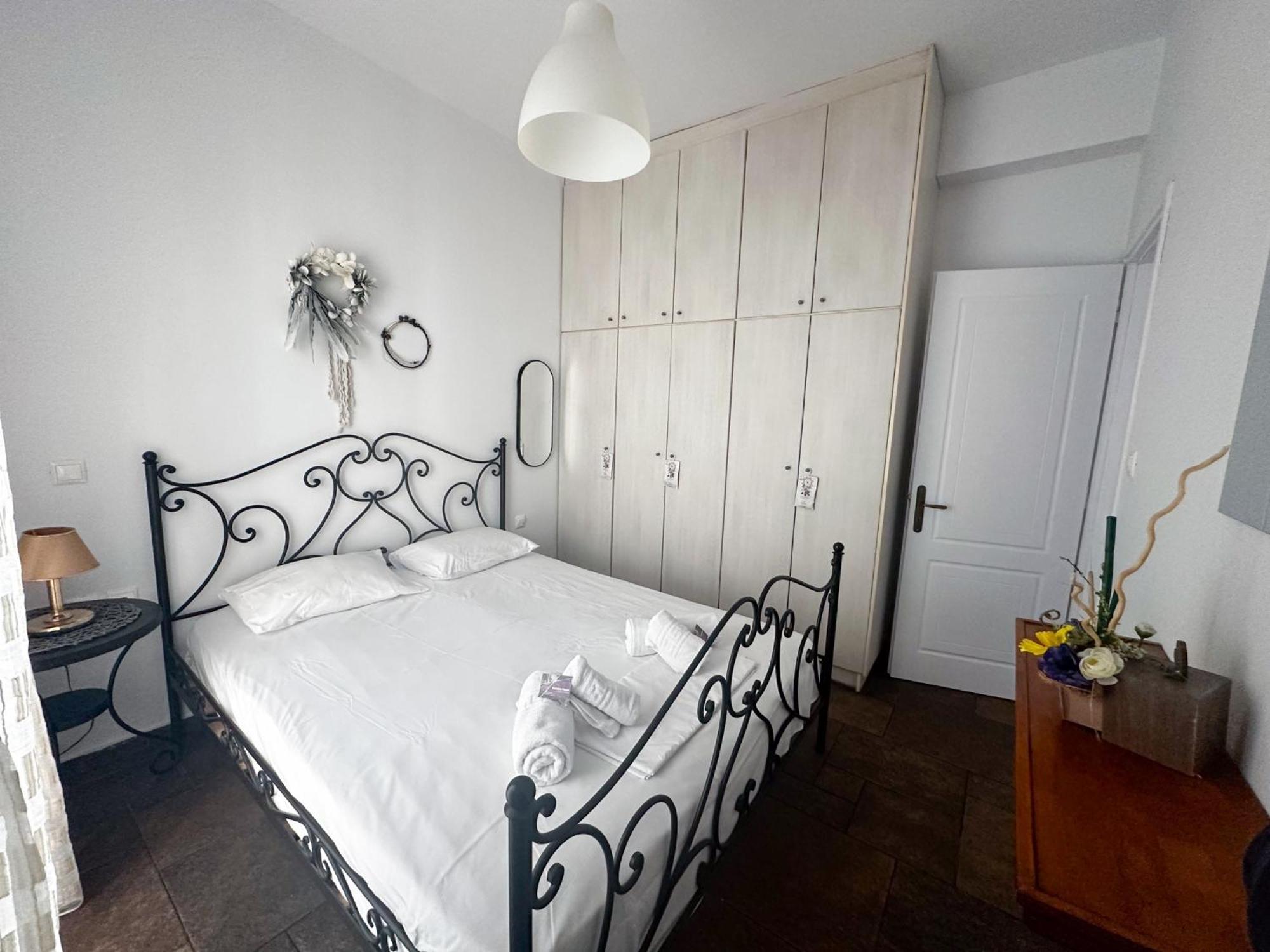 Portolos Apartments - Filiatro Vathy  Ngoại thất bức ảnh